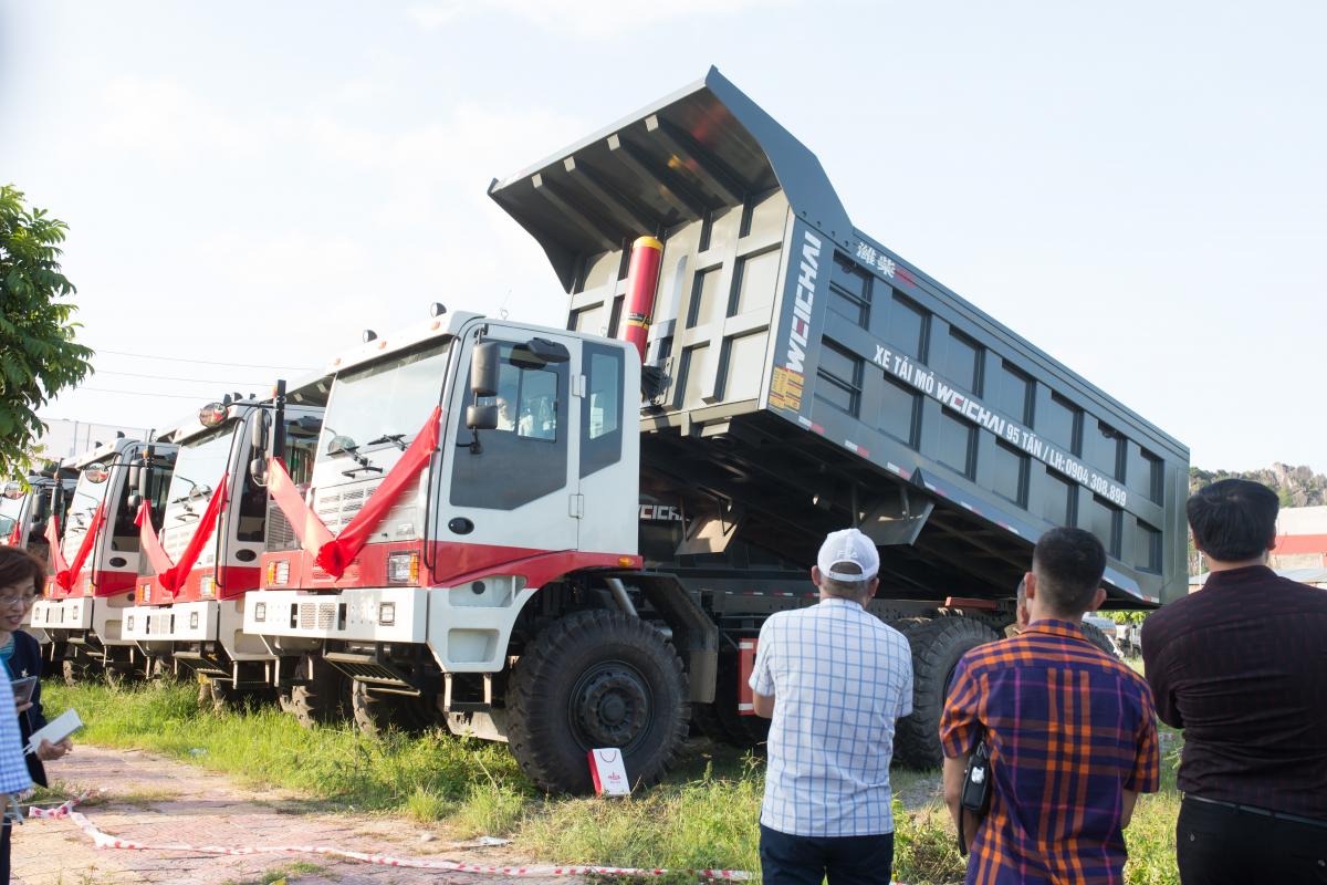 Xe mỏ Weichai Tank và sự tiến bộ trong tự động hóa công việc khai thác mỏ