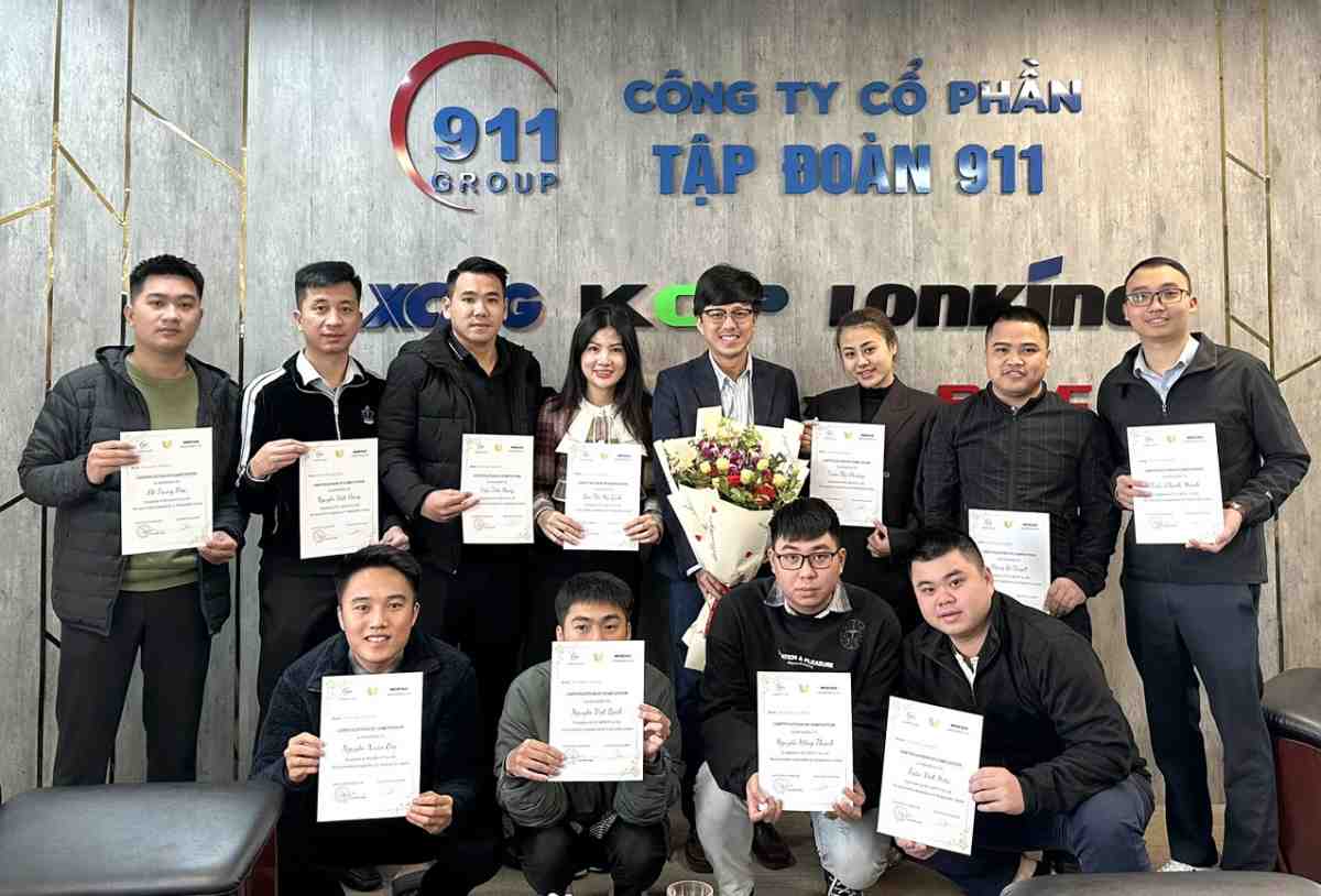 WEICHAI PHỐI HỢP VỚI CÔNG TY CP TẬP ĐOÀN 911 ĐÀO TẠO KỸ NĂNG MỀM CHO CHUYÊN VIÊN BÁN HÀNG 